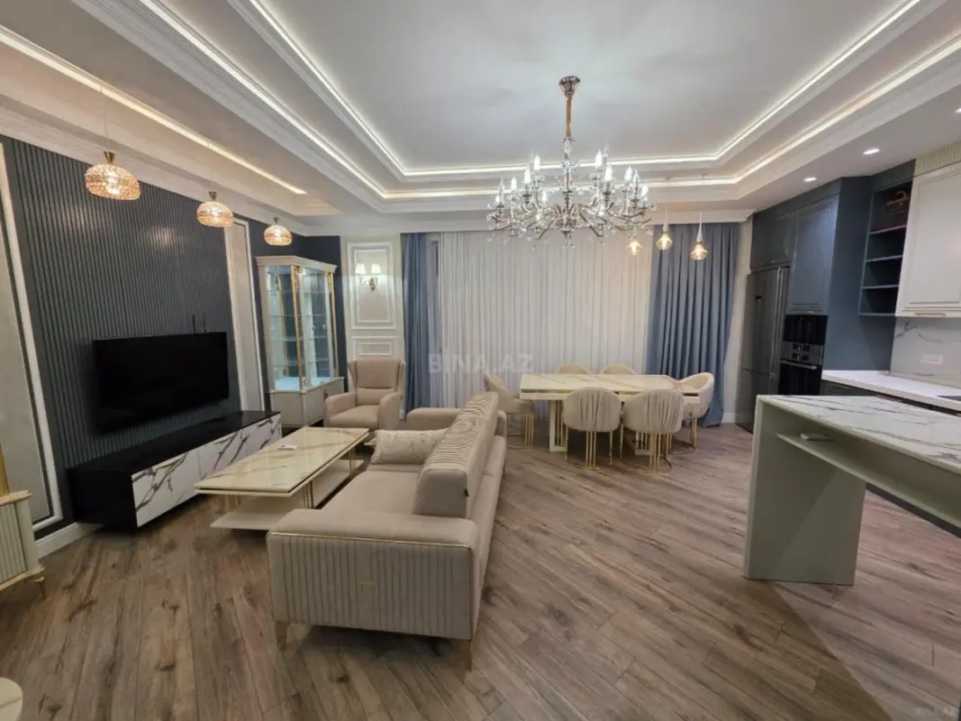 Satılır 3 otaqlı mənzil 120 m²