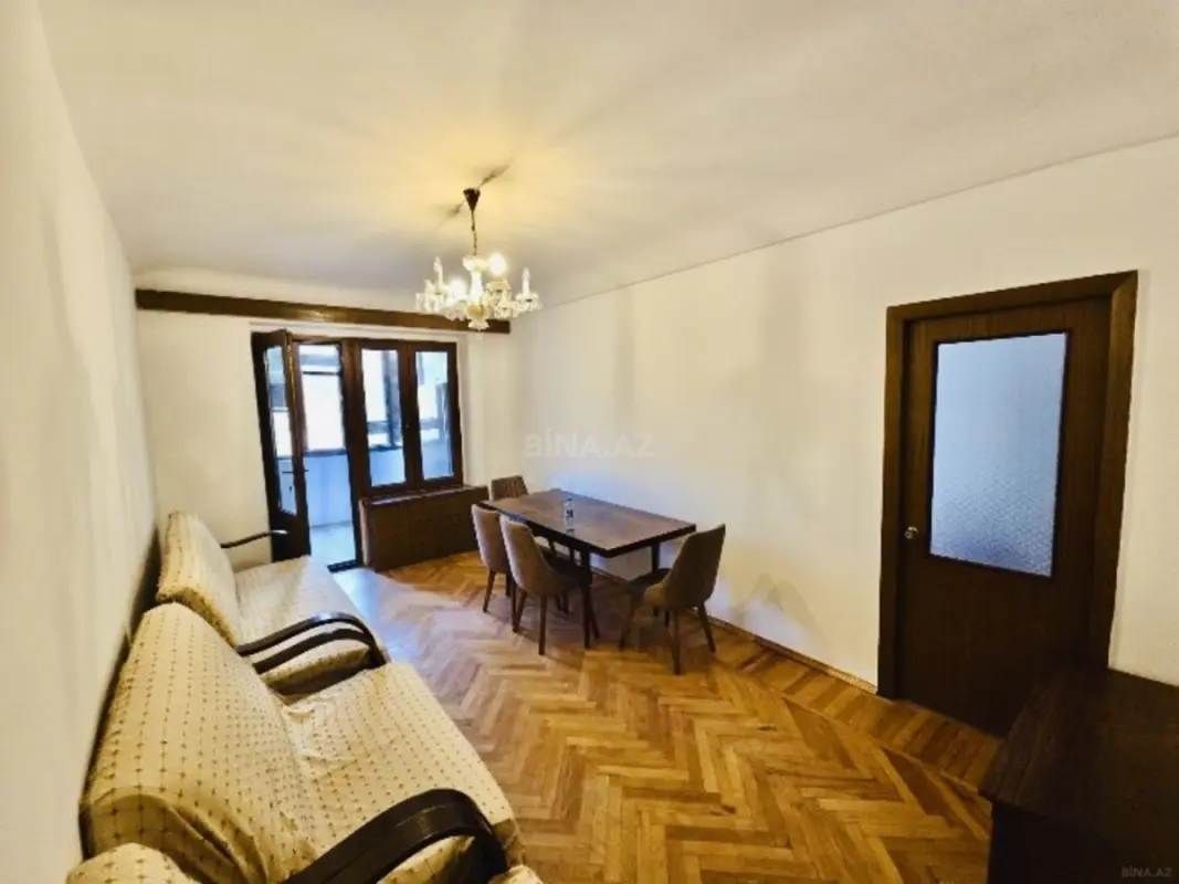 Kirayə verilir 4 otaqlı mənzil 110 m²
