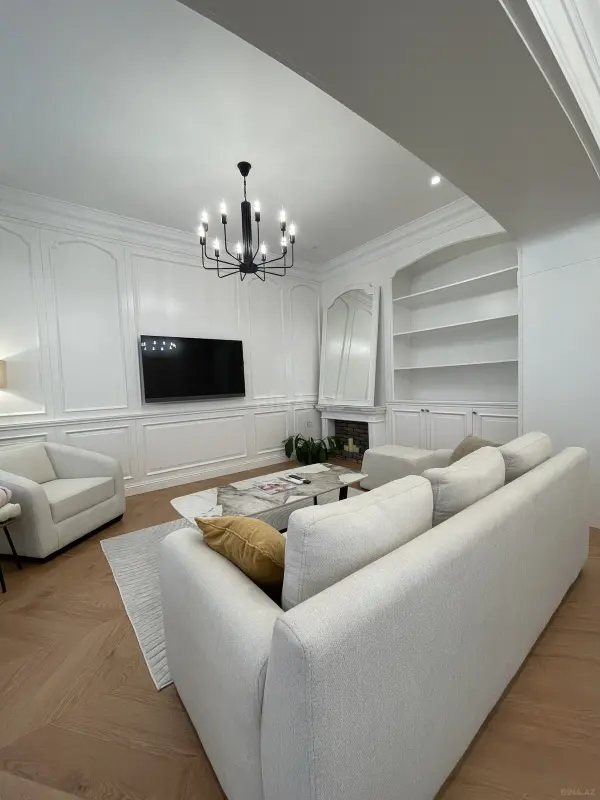 Satılır 2 otaqlı mənzil 100 m²