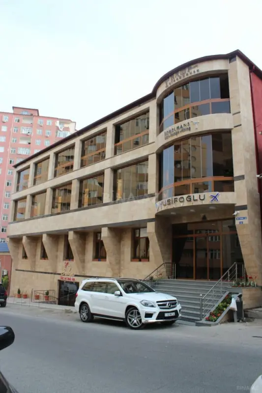 Satılır obyekt 1451 m²