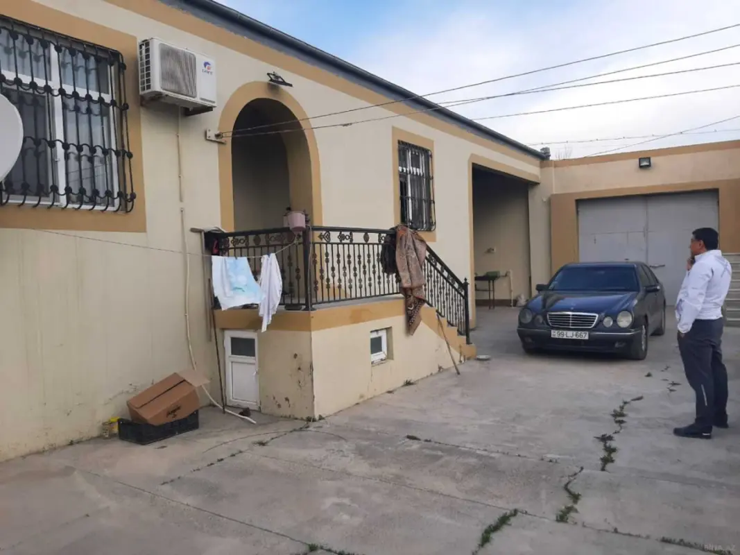 Satılır 3 otaqlı həyət evi 90 m²