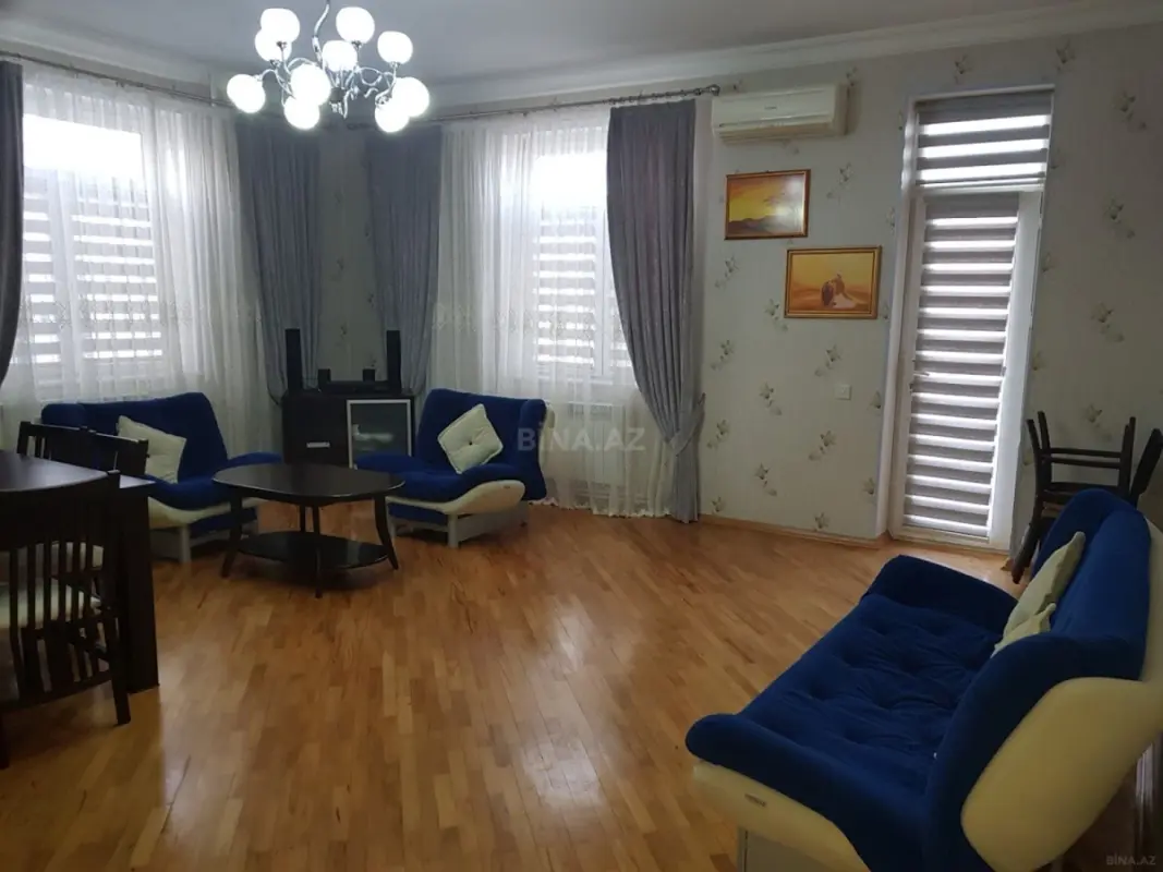Kirayə verilir 2 otaqlı mənzil 80 m²