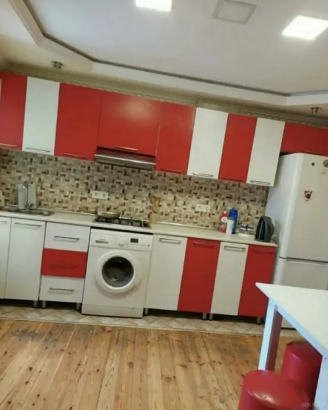 Kirayə verilir 3 otaqlı həyət evi 120 m²