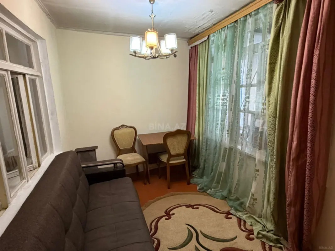 Kirayə verilir 2 otaqlı həyət evi 75 m²