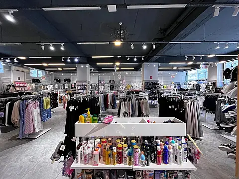 Kirayə verilir obyekt 220 m² — Bakı, Həzi Aslanov qəs. 220.00 m²