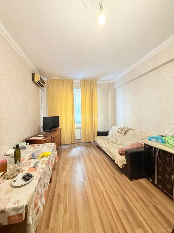 Satılır 2 otaqlı mənzil 42 m²