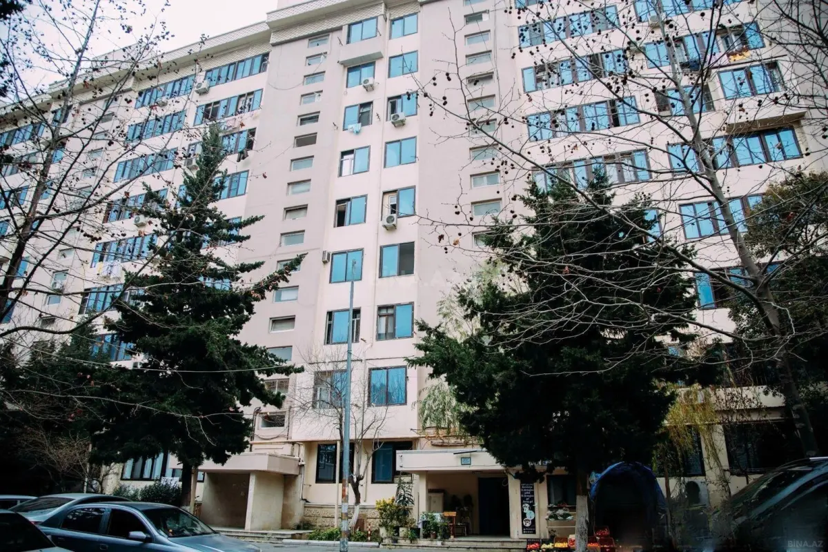 Satılır 2 otaqlı mənzil 60 m²
