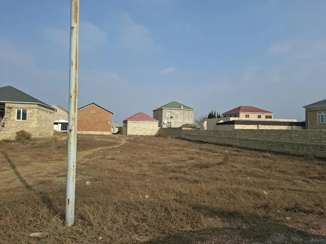 Satılır torpaq sahəsi 10 m²