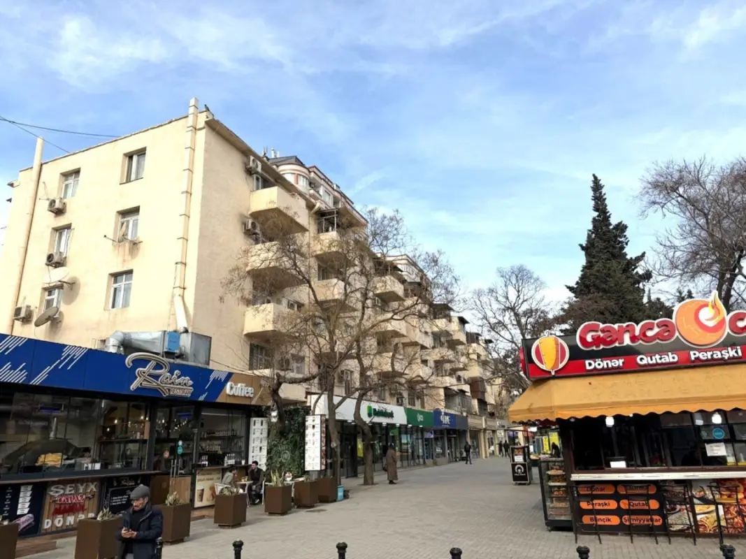Satılır 2 otaqlı mənzil 35 m²