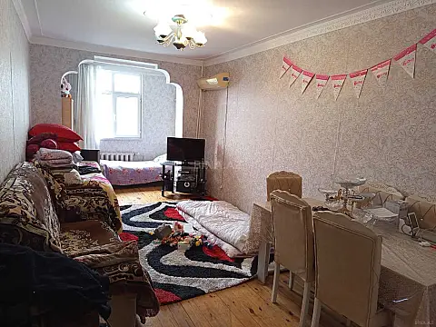 Satılır 2 otaqlı mənzil 65 m² — Bakı, Həzi Aslanov qəs. 2 otaq 65.00 m²