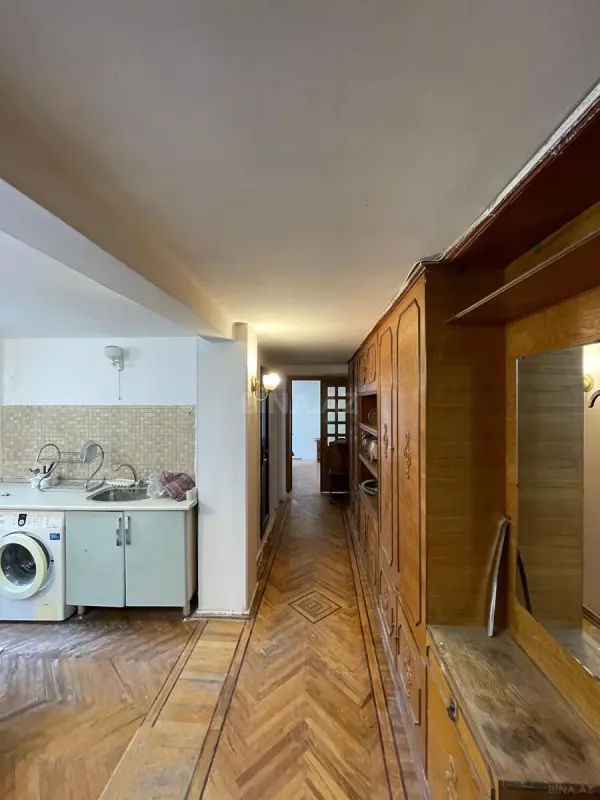 Kirayə verilir 2 otaqlı mənzil 55 m²