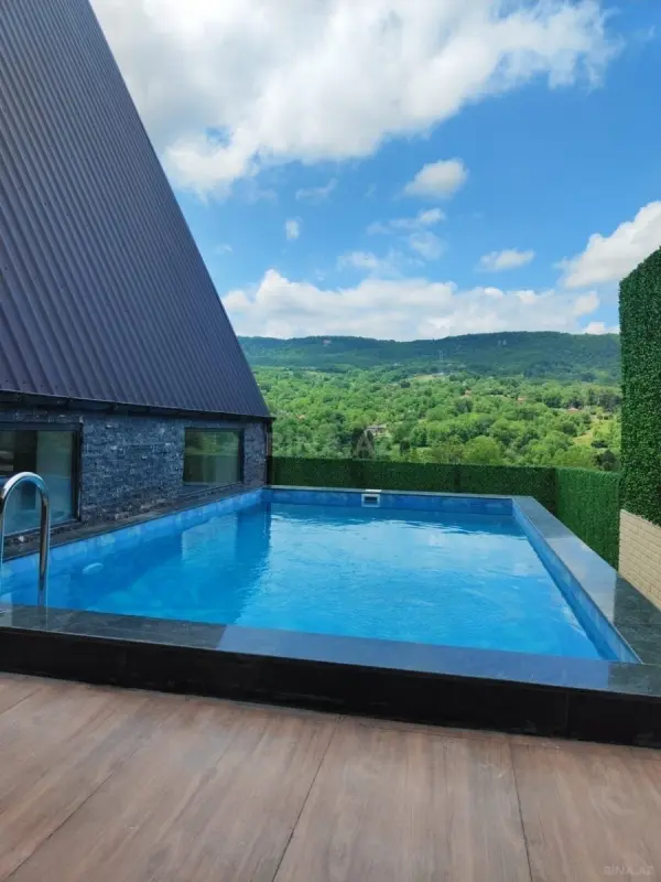 Kirayə verilir 5 otaqlı həyət evi 250 m²