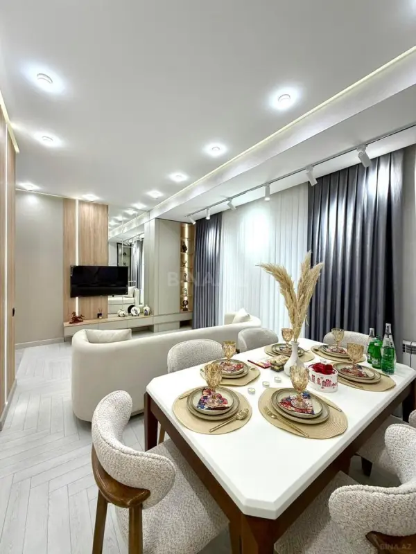 Kirayə verilir 2 otaqlı mənzil 80 m²