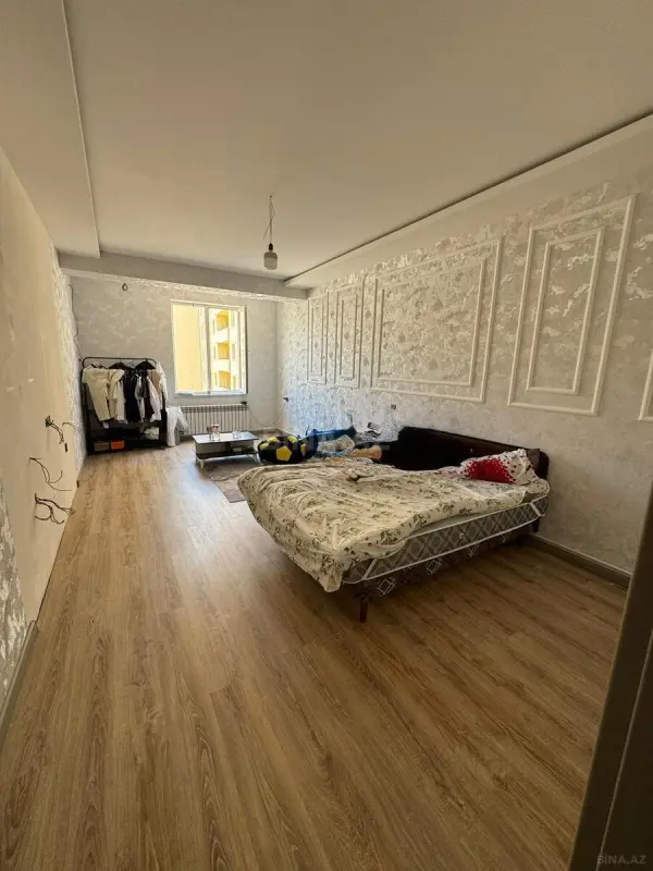 Satılır 2 otaqlı mənzil 70 m²