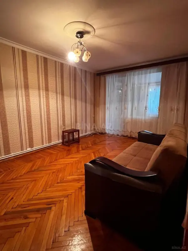 Kirayə verilir 2 otaqlı mənzil 75 m²
