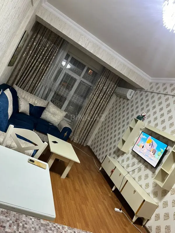 Satılır 2 otaqlı mənzil 66 m²