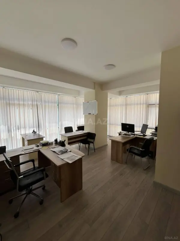 Kirayə verilir obyekt 126 m²