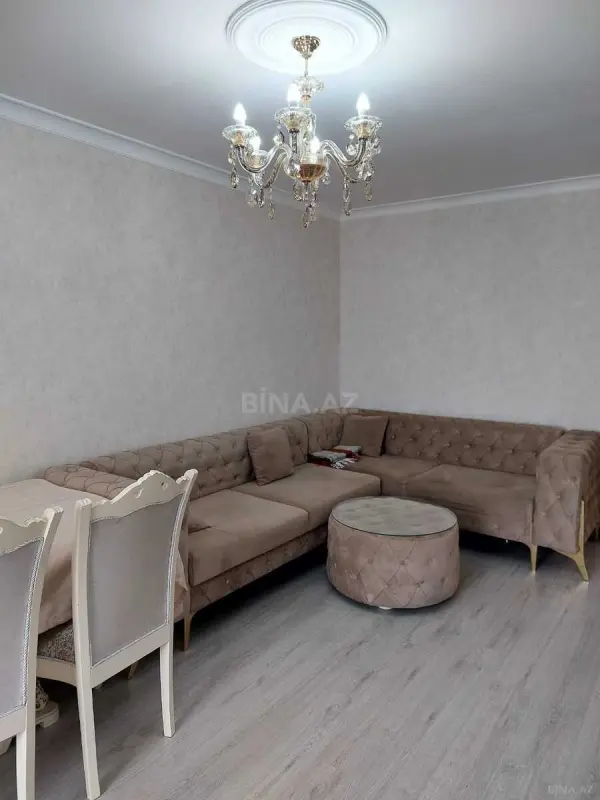 Kirayə verilir 2 otaqlı mənzil 45 m²