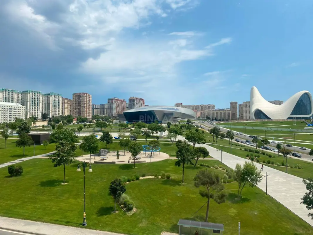 Satılır 1 otaqlı mənzil 35 m²
