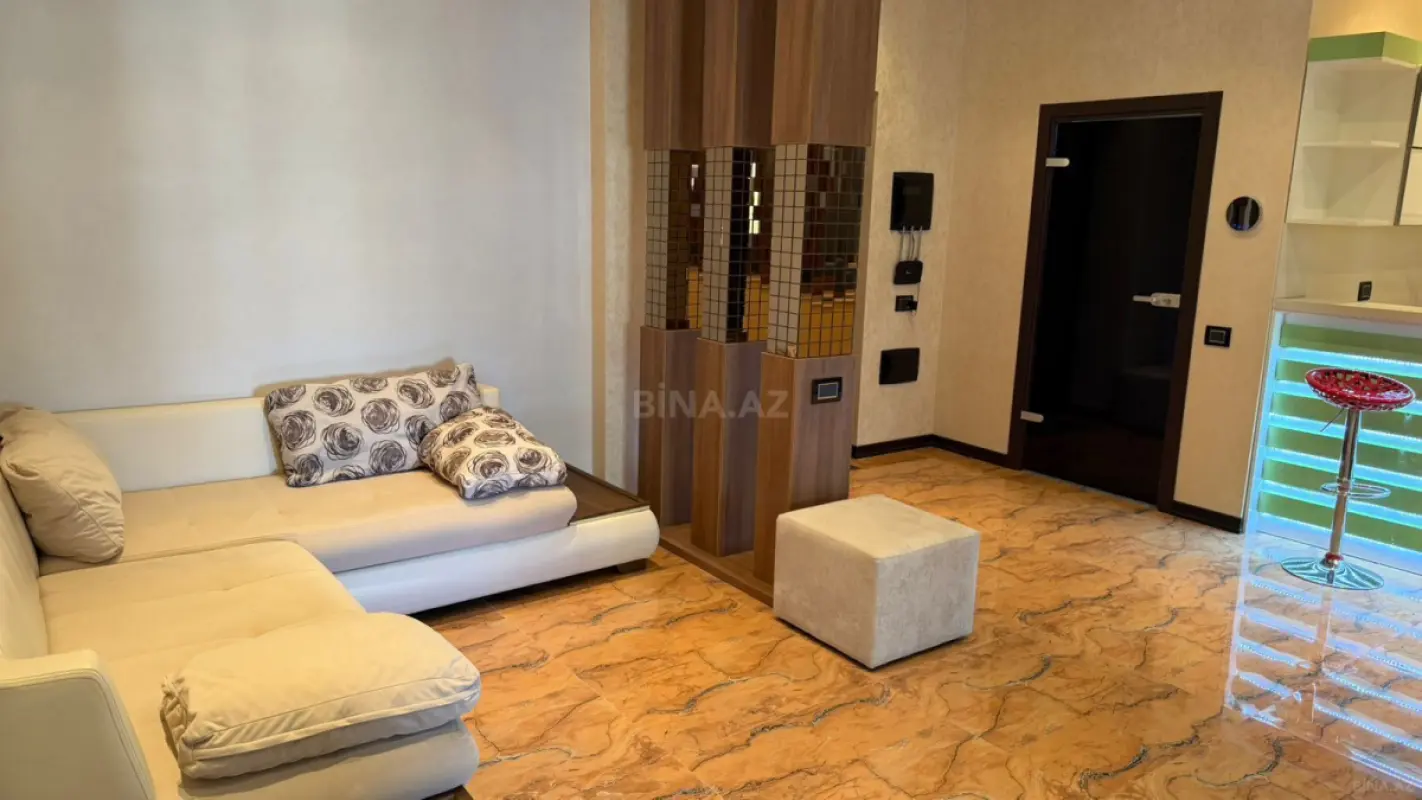 Satılır 1 otaqlı mənzil 45 m²