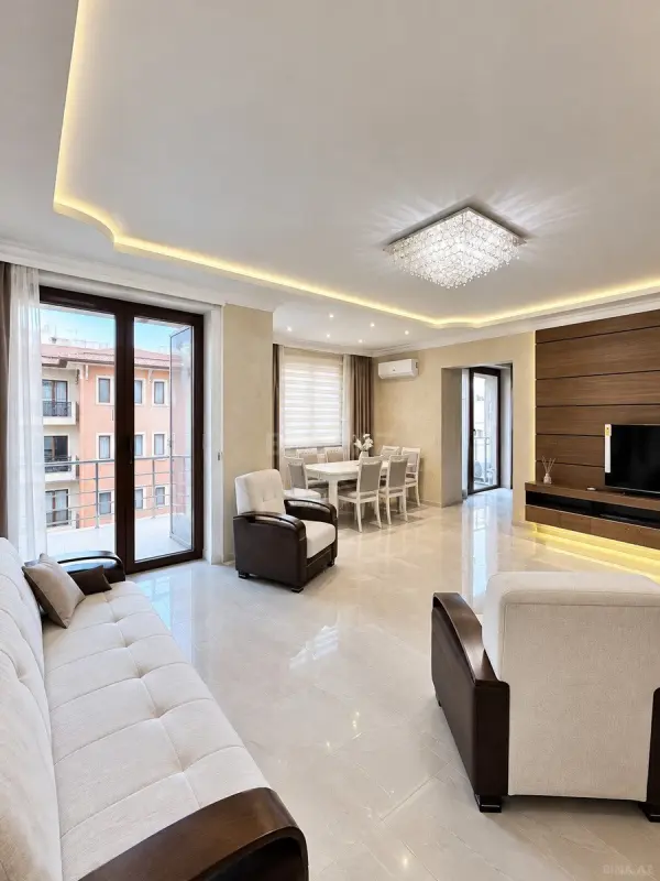 Kirayə verilir 3 otaqlı mənzil 135 m²