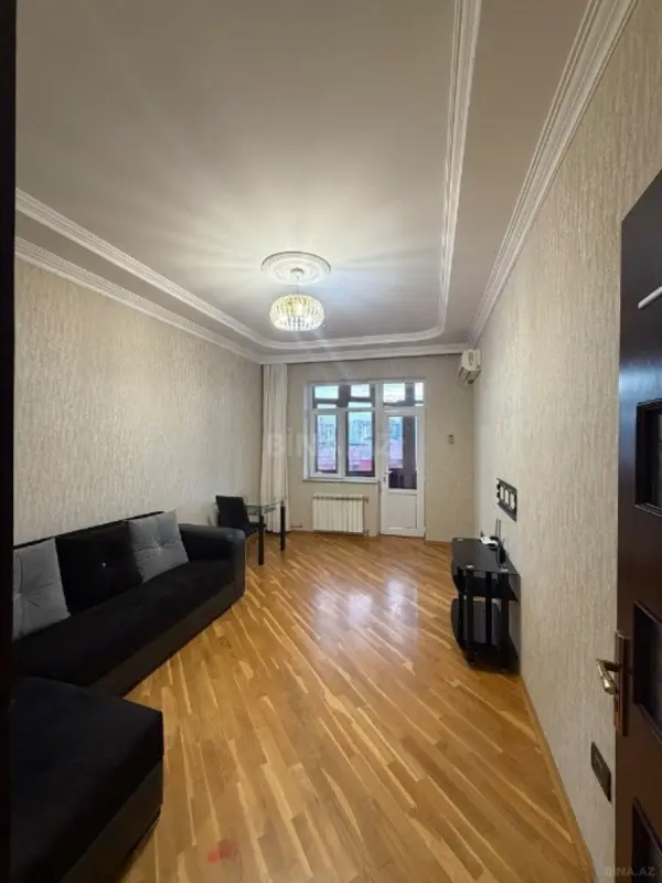 Satılır 2 otaqlı mənzil 62 m²
