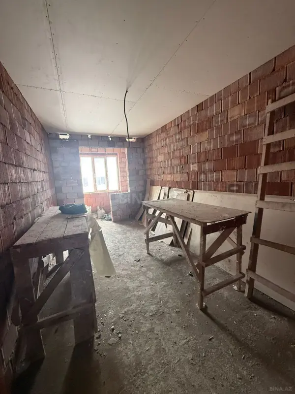 Satılır 3 otaqlı mənzil 92 m²