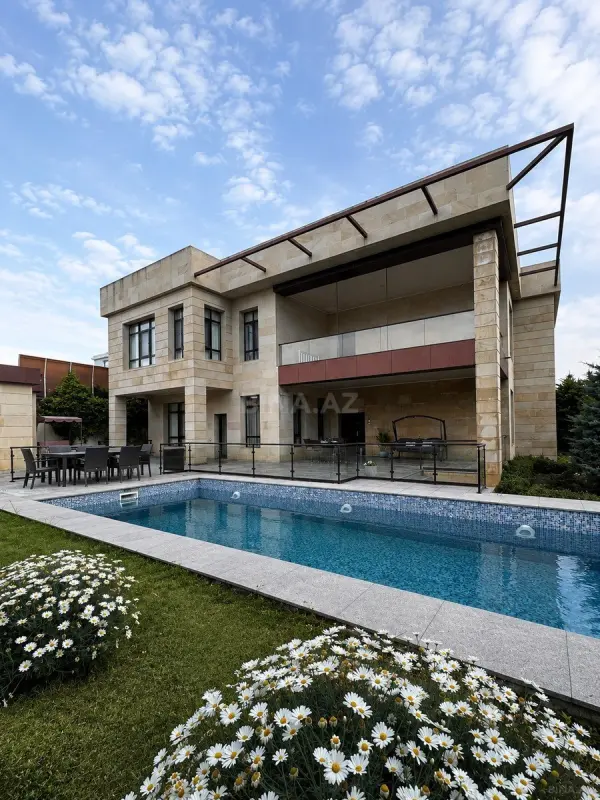 Kirayə verilir 3 otaqlı həyət evi 200 m²