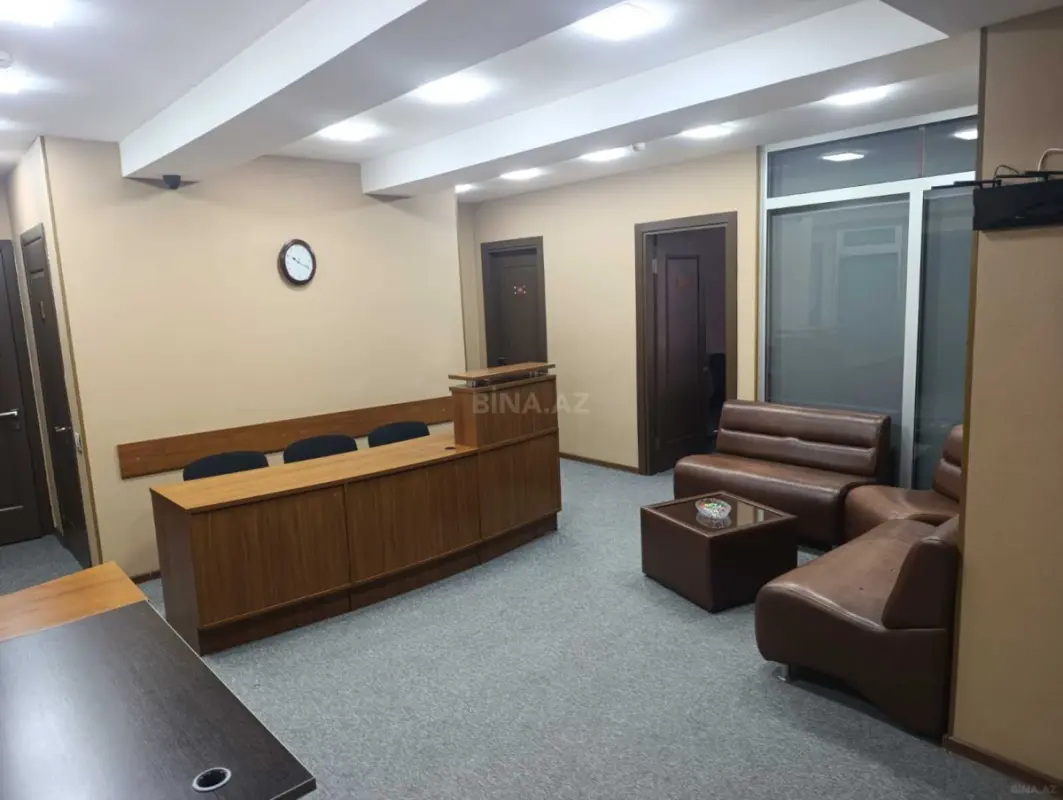 Kirayə verilir 4 otaqlı ofis 105 m²