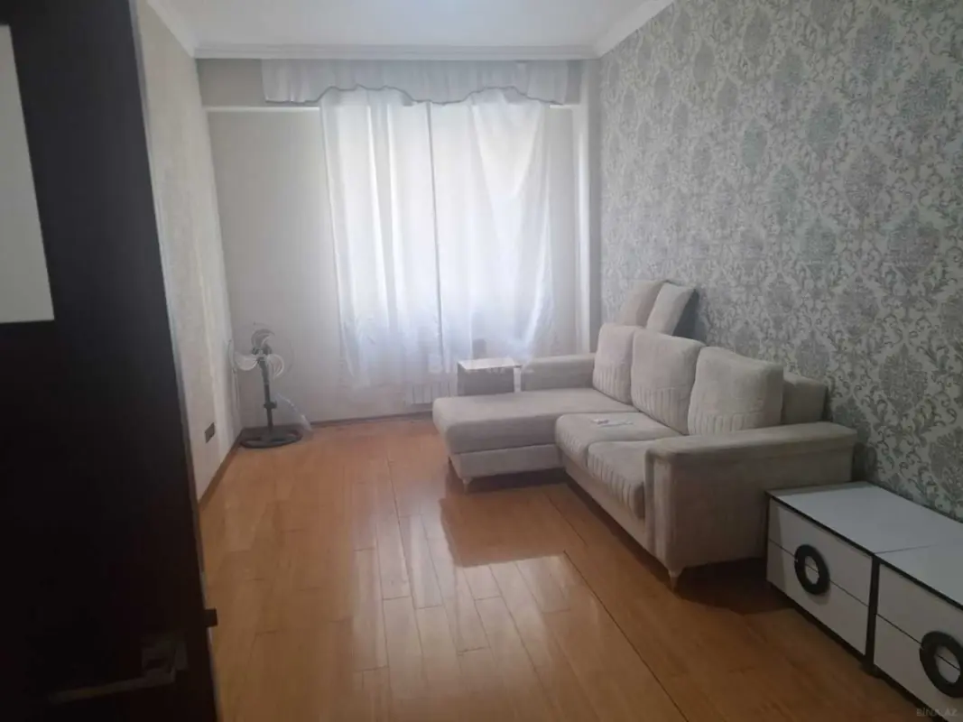 Kirayə verilir 1 otaqlı mənzil 40 m²