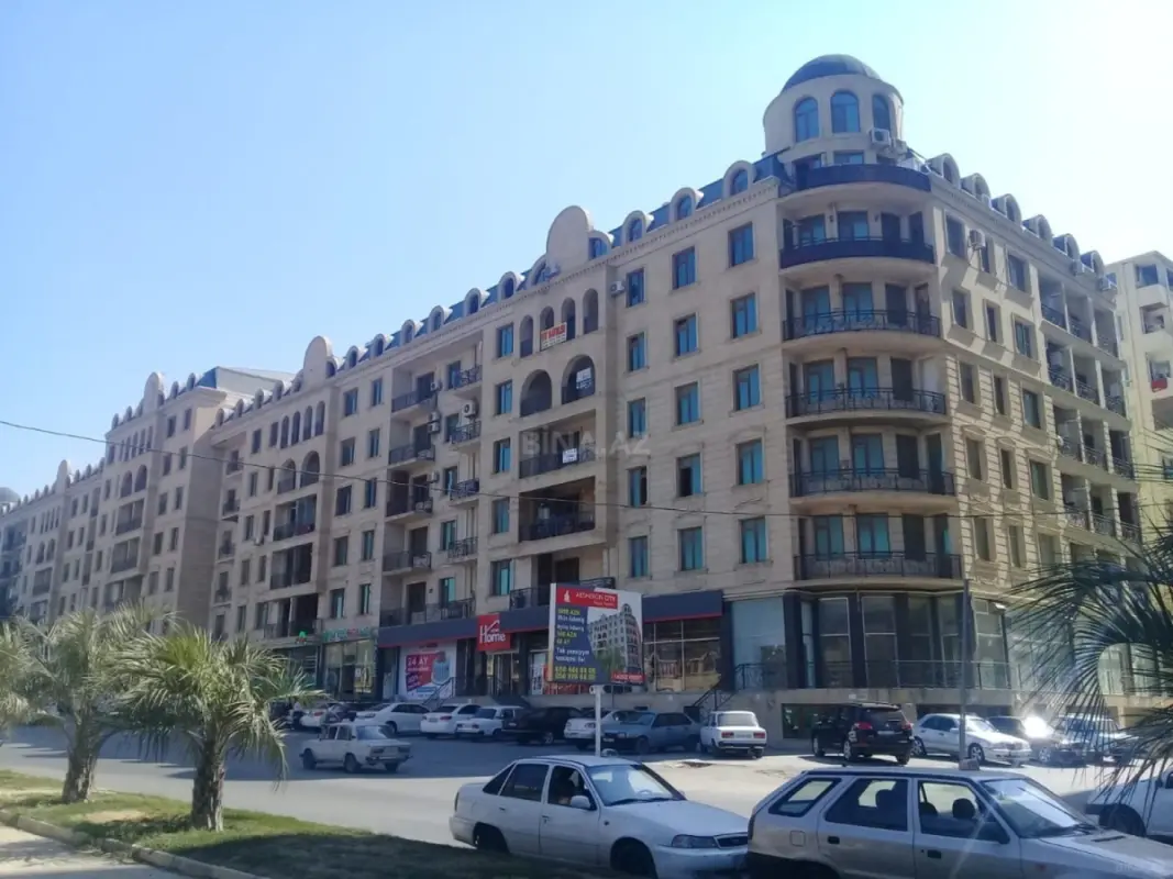 Satılır 3 otaqlı mənzil 120 m²