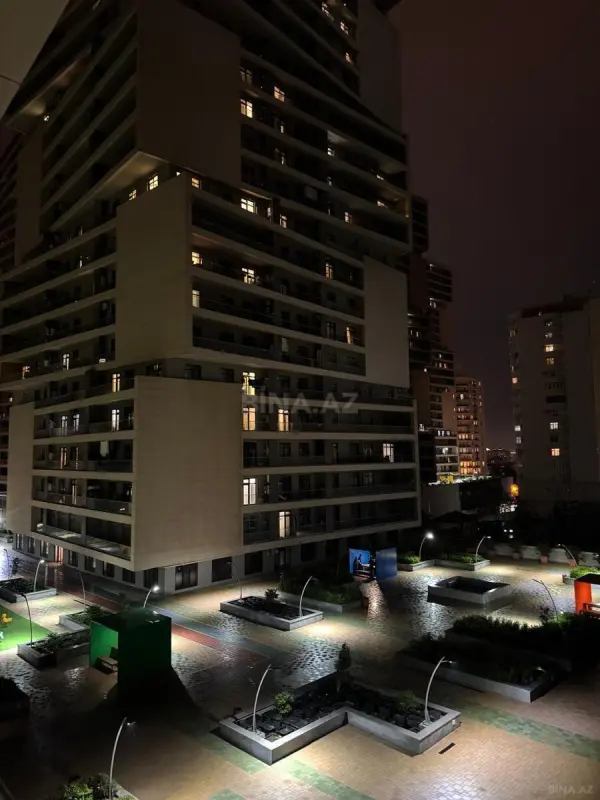 Kirayə verilir 3 otaqlı mənzil 109 m²
