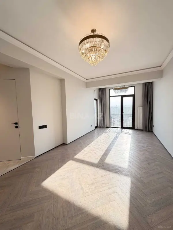 Satılır 2 otaqlı mənzil 69 m²