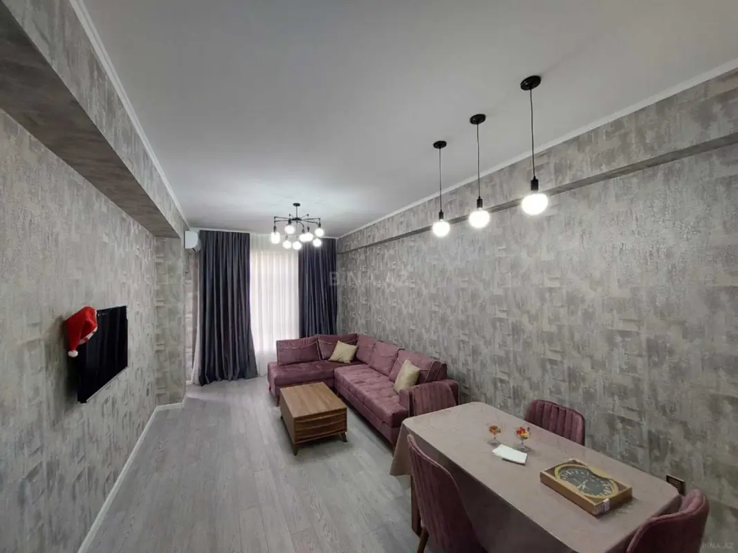 Kirayə verilir 2 otaqlı mənzil 77 m²