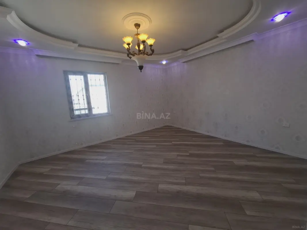 Satılır 5 otaqlı həyət evi 160 m²