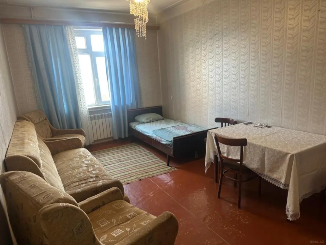 Satılır 2 otaqlı mənzil 70 m²