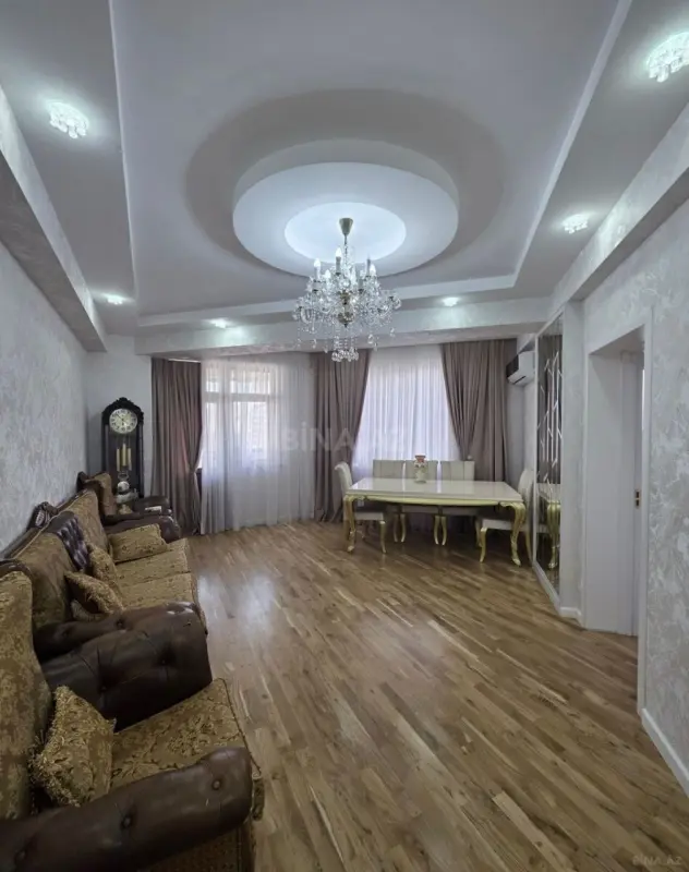 Satılır 2 otaqlı mənzil 70 m²