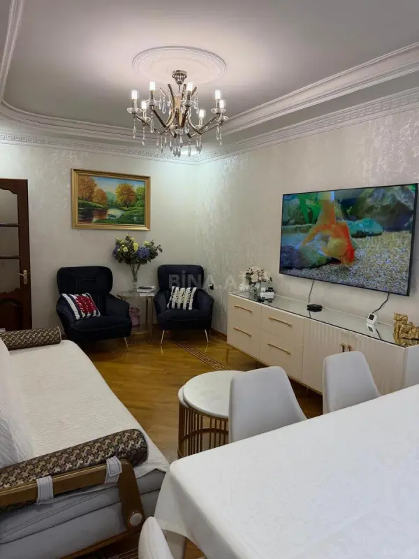 Satılır 2 otaqlı mənzil 65 m²