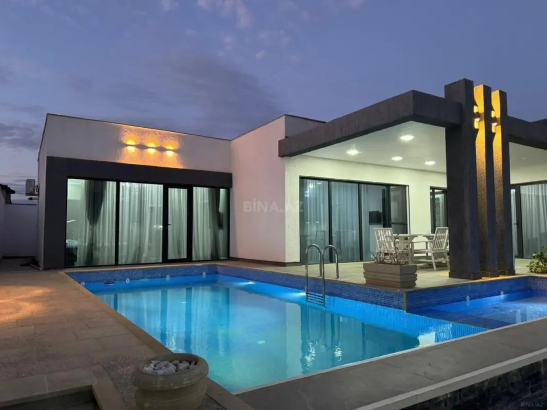 Kirayə verilir 5 otaqlı həyət evi 320 m²
