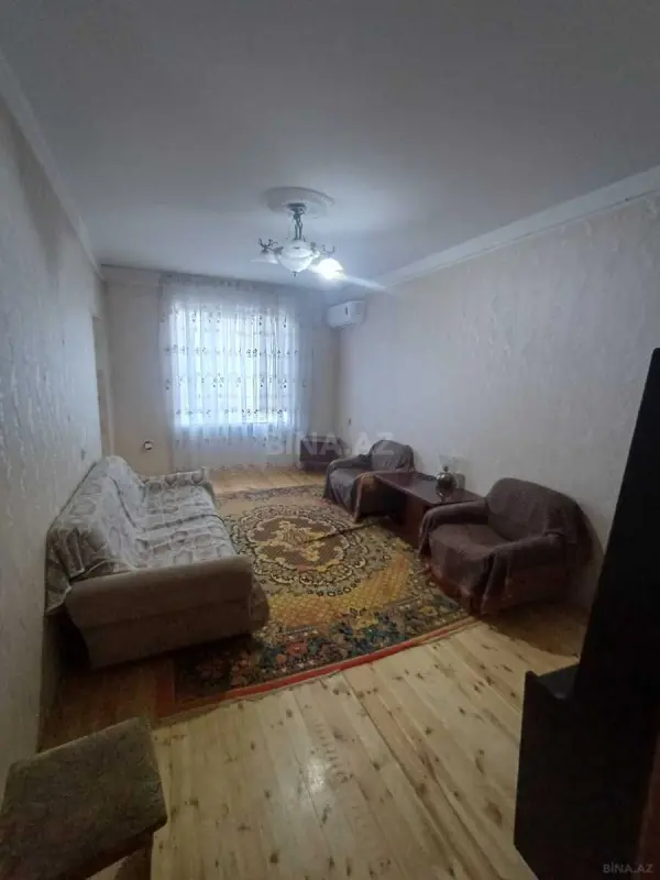 Kirayə verilir 4 otaqlı mənzil 110 m²