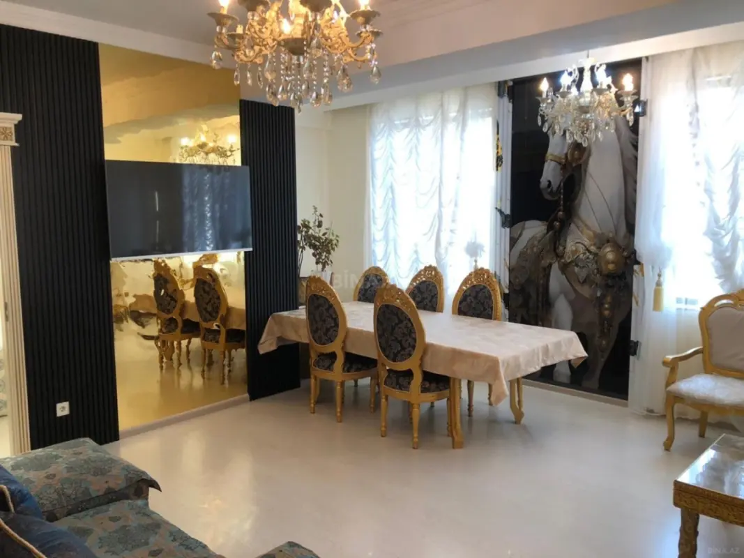 Satılır 3 otaqlı mənzil 118.6 m²