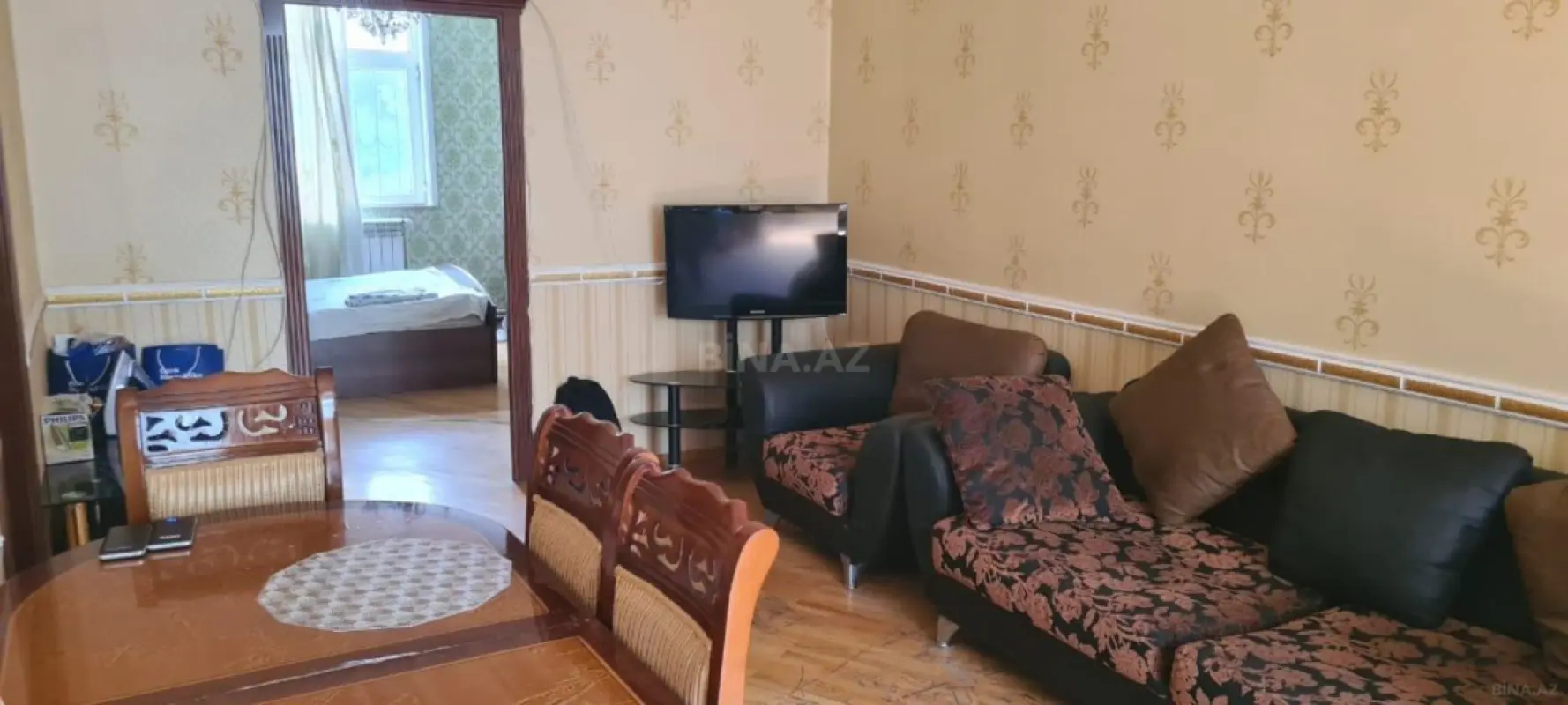 Kirayə verilir 2 otaqlı mənzil 86 m²
