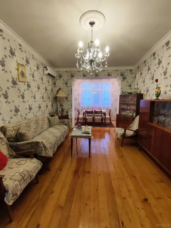 Satılır 3 otaqlı mənzil 70 m²