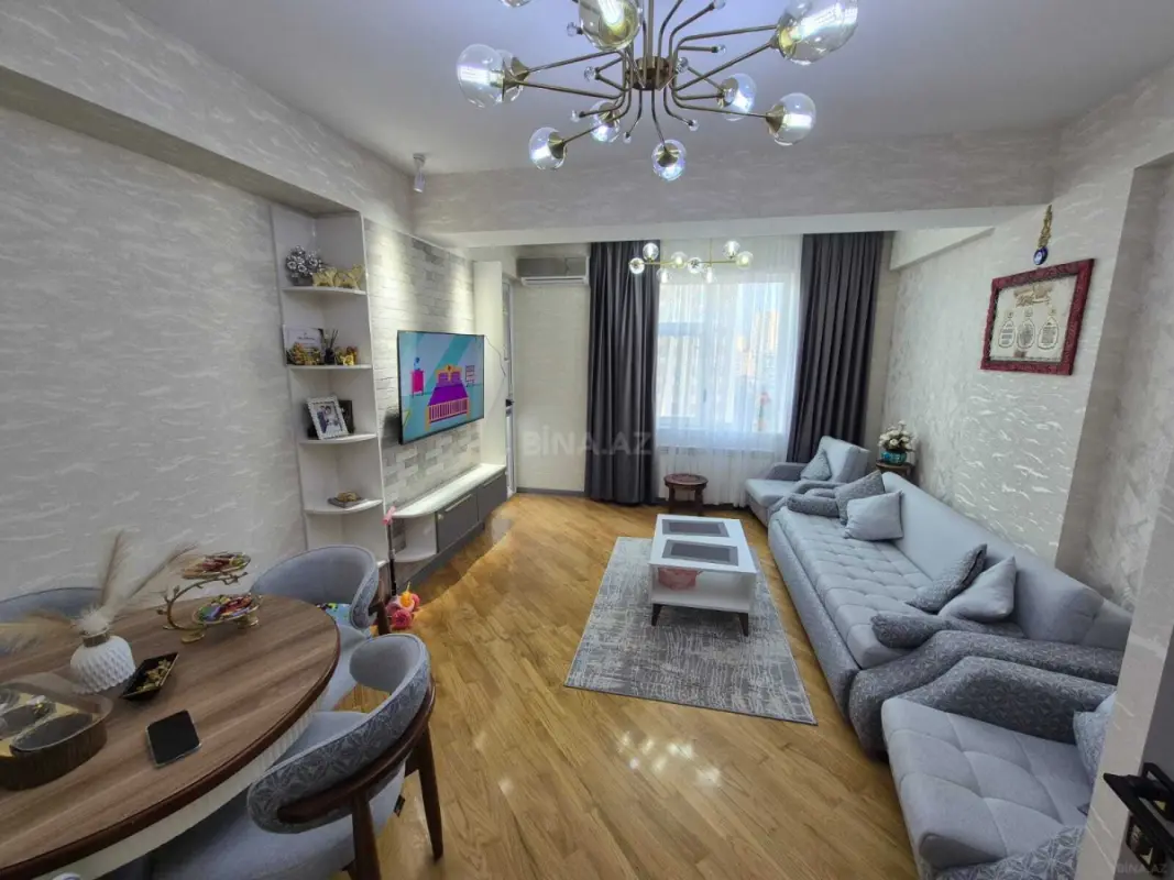 Satılır 3 otaqlı mənzil 97 m²