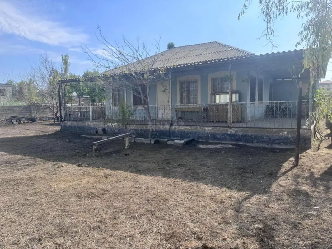 Satılır 3 otaqlı həyət evi 81 m²