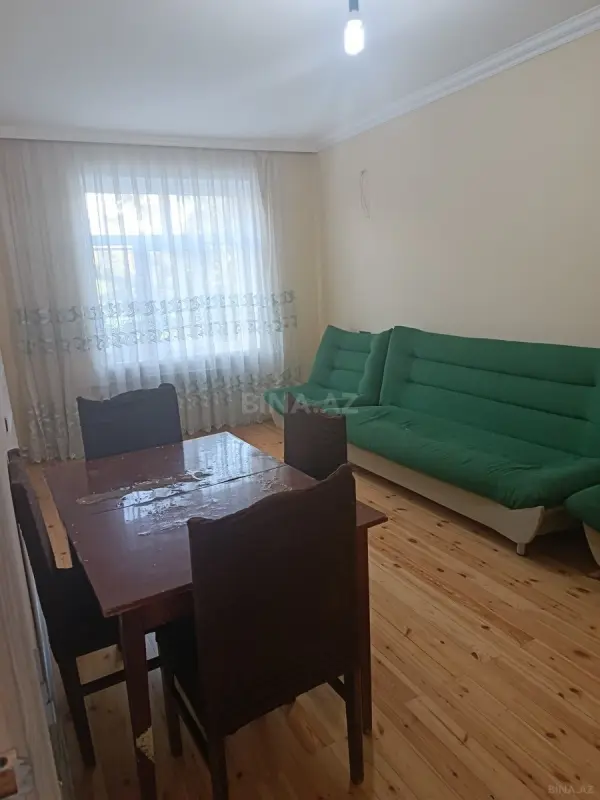 Satılır 2 otaqlı mənzil 52 m²