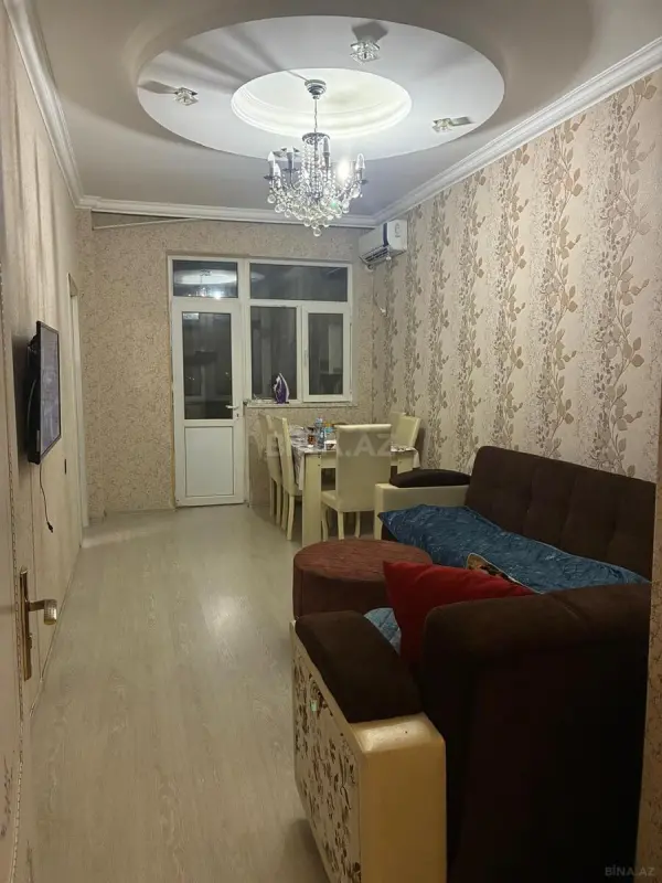 Kirayə verilir 3 otaqlı mənzil 95 m²
