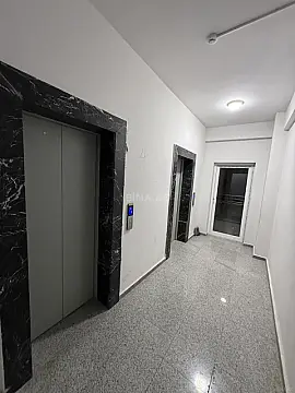 Satılır 2 otaqlı mənzil 55 m² — Bakı 2 otaq 55.00 m²