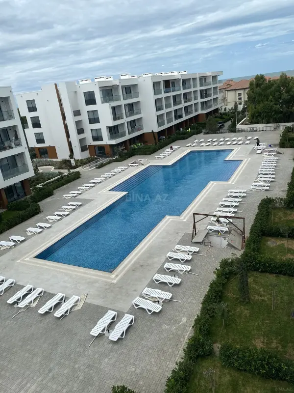 Kirayə verilir 2 otaqlı mənzil 75 m²