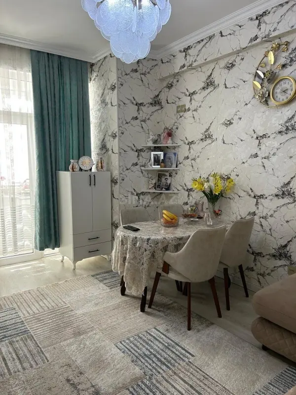 Satılır 1 otaqlı mənzil 43 m²